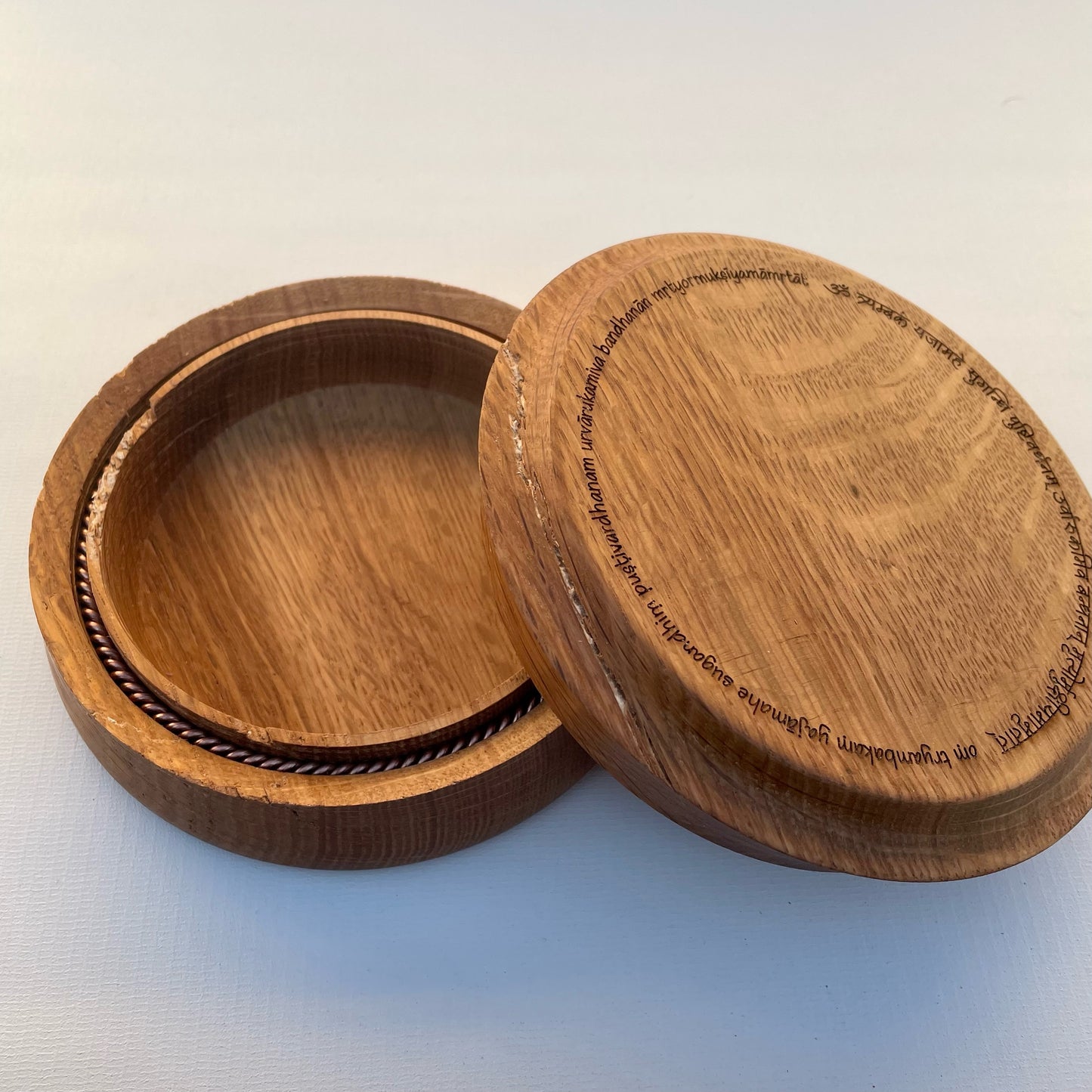 Handmade White Oak Box with Hidden Tensor Ring