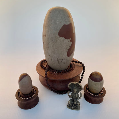 Shiva Lingam with Sacred Feminine Tensor Ring Yoni Stand